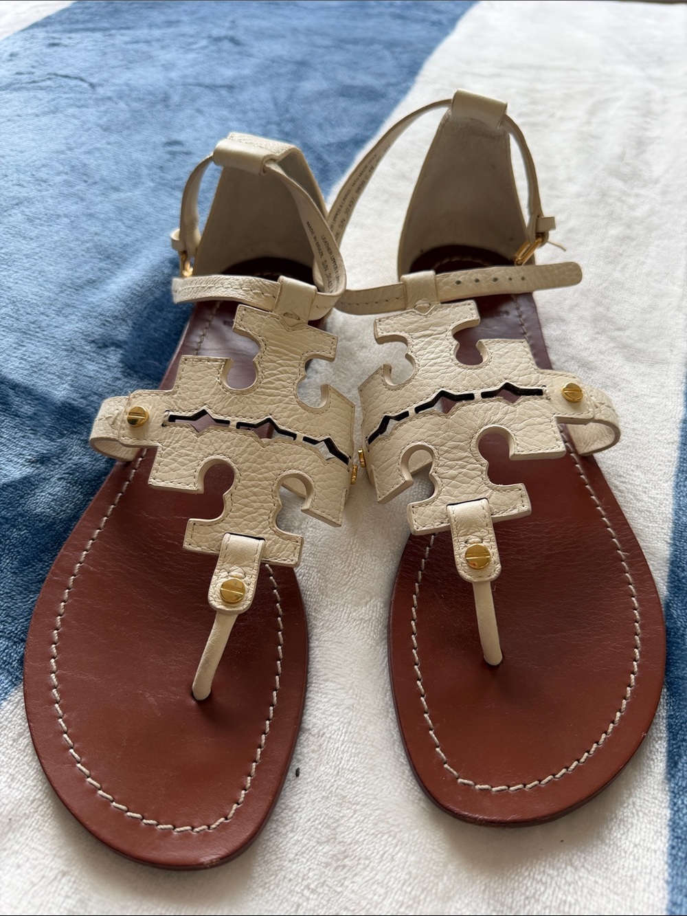 Tory Burch Cream Leather Logo Thong Sandals with Brown Footbed